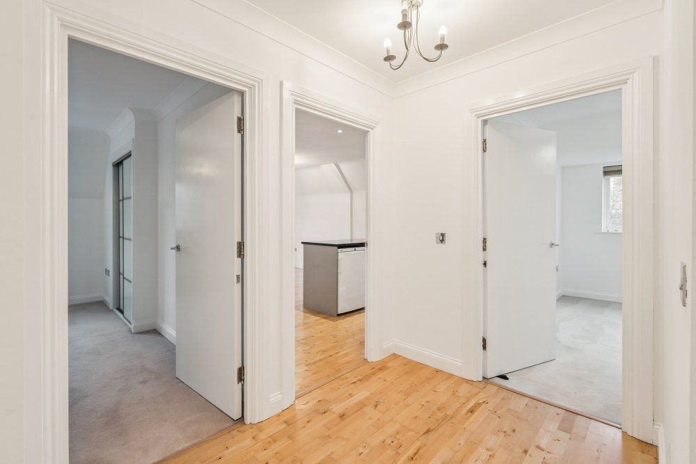 Property photo 2 of 14 Picture No. 16