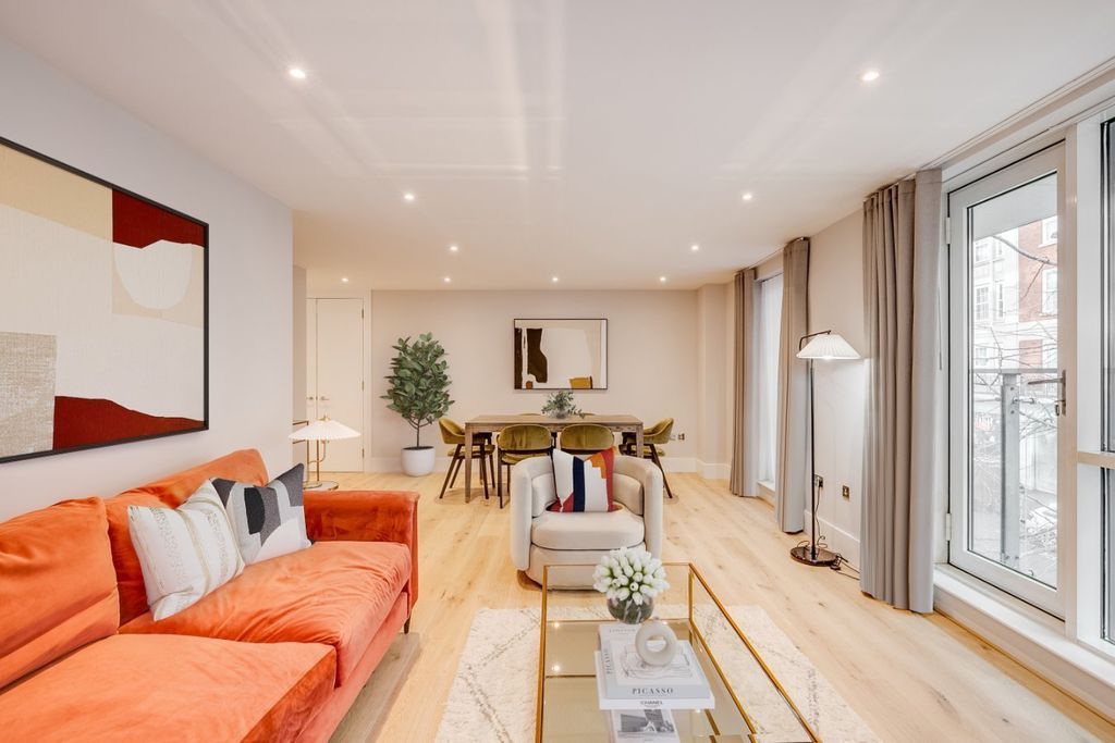 Property photo 2 of 11 Picture No. 36