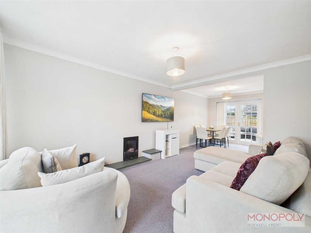 Property photo 3 of 23 Cam01943G0-Pr0603-Still007.Jpg