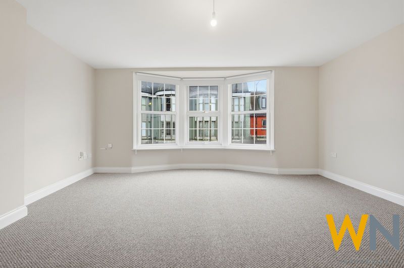 Property photo 2 of 11 Photo 9