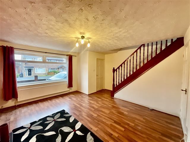 Property photo 3 of 21 Lounge