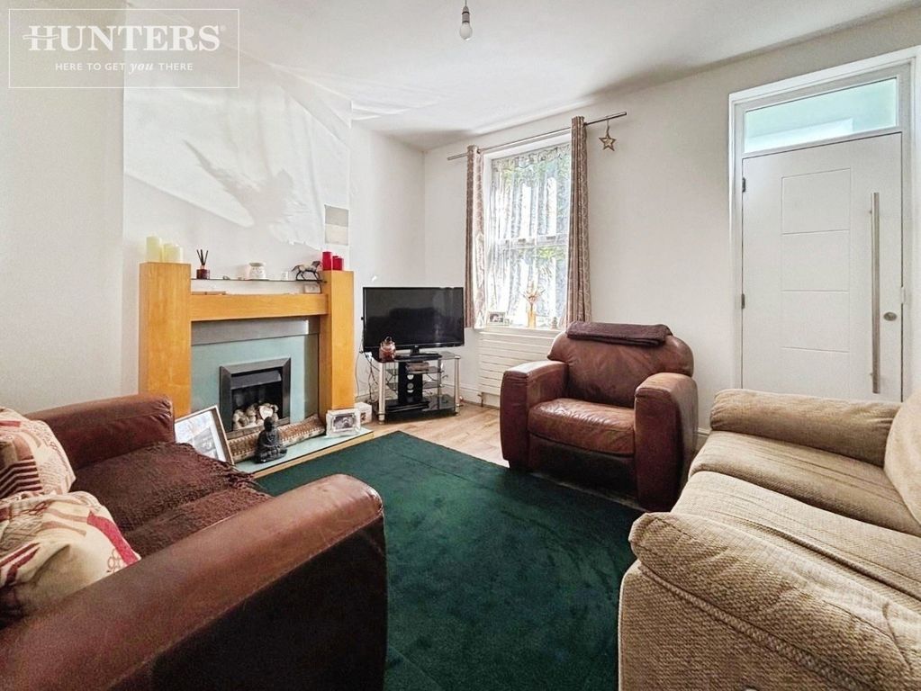 Property photo 2 of 14 Pbox-Img.Jpg