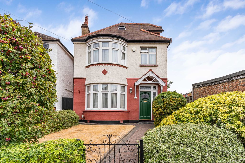Property photo 1 of 31
