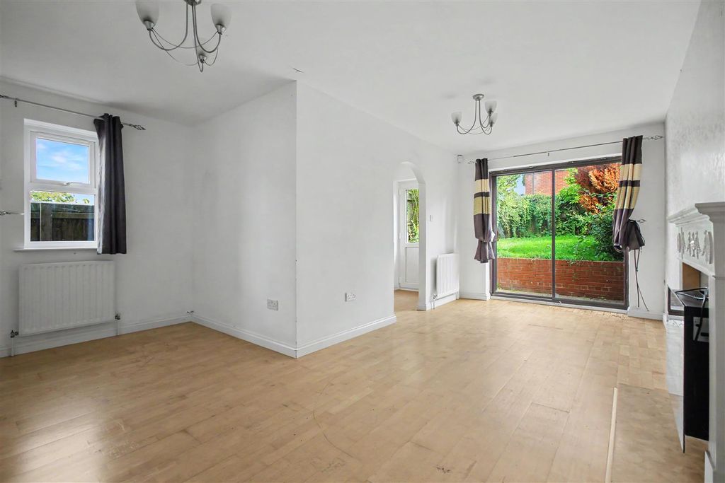 Property photo 2 of 18 Img_8863.Jpg