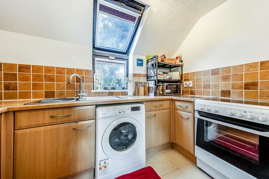 Property photo 3 of 13 Kitchen