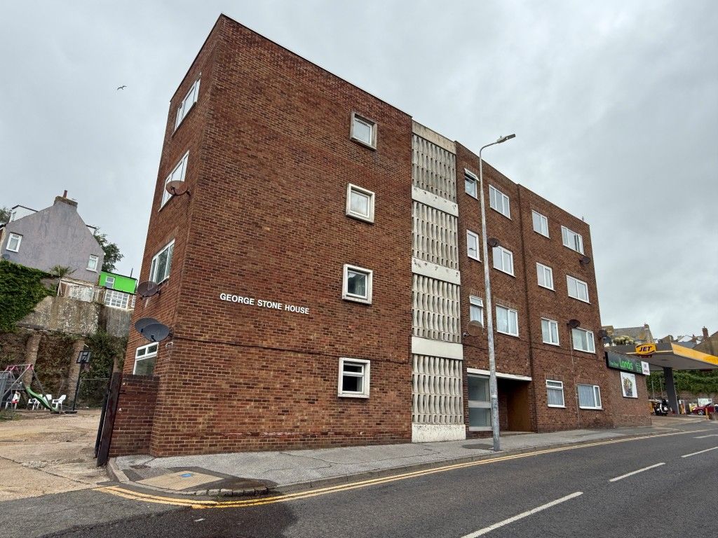 Property photo 1 of 4 Purpose Built Block Of Flats