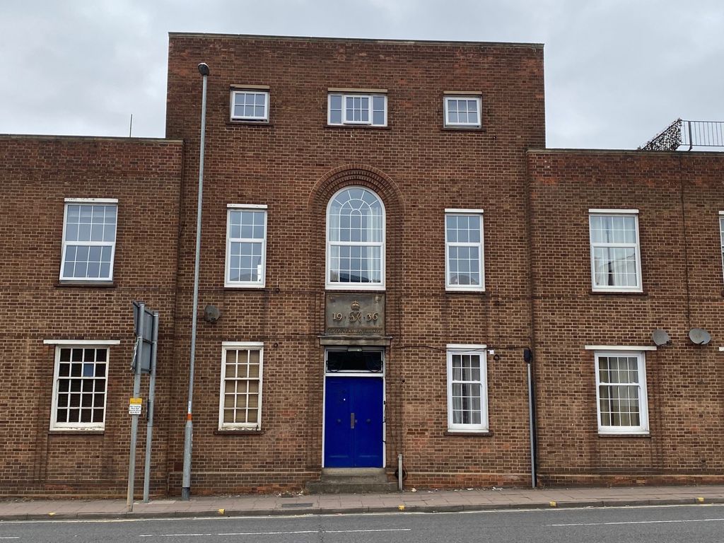 Property photo 2 of 12 Grafton Street