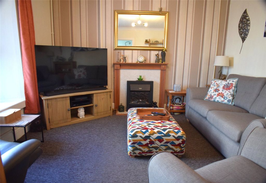 Property photo 2 of 14 Picture No. 01
