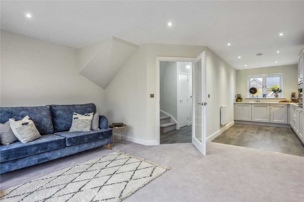 Property photo 2 of 10 Picture No. 05