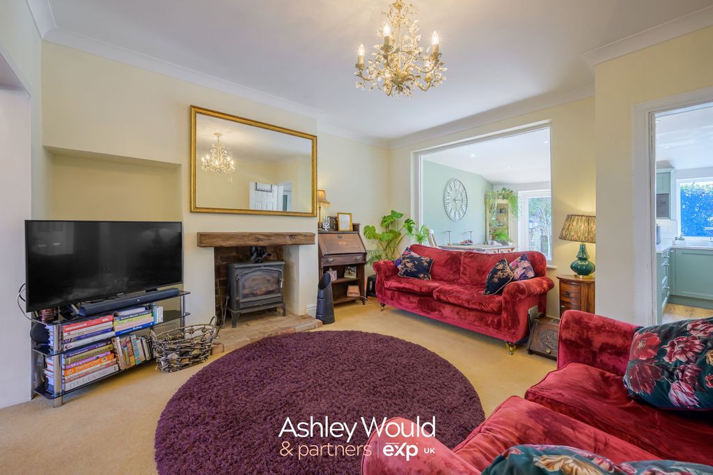 Property photo 3 of 22