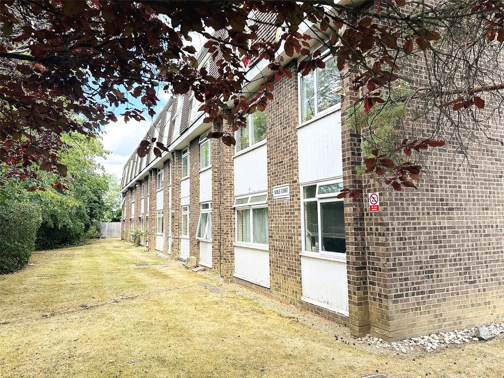 Property photo 1 of 10 Exterior