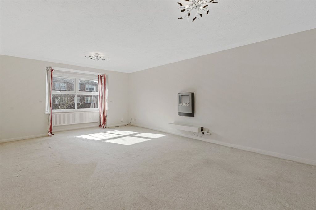 Property photo 2 of 11 Picture No. 01