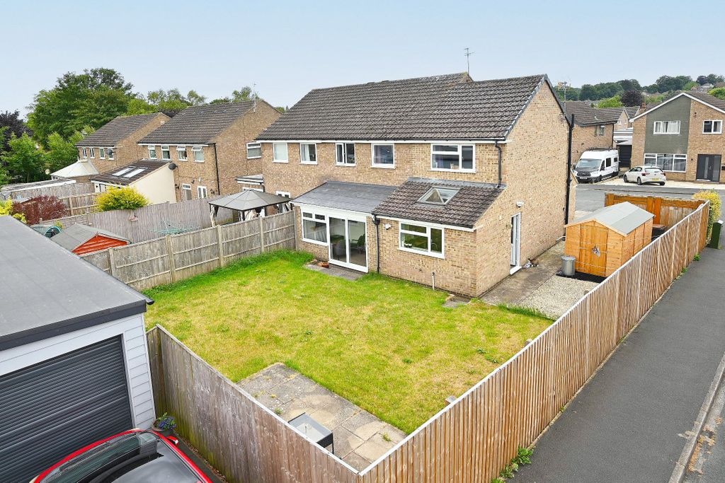 Property photo 2 of 22