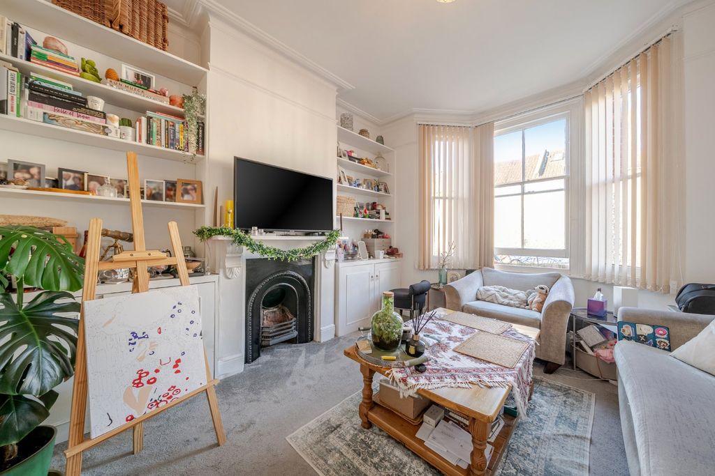 Property photo 3 of 9 Picture No. 02