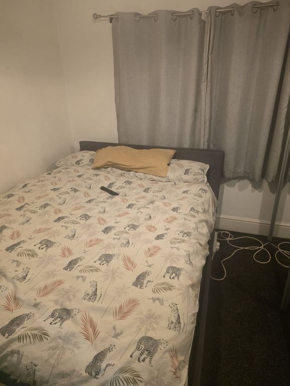 Property photo 1 of 2