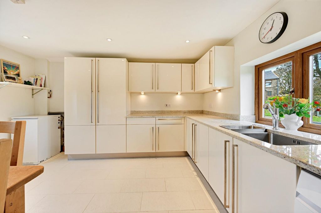 Additional image 22 of 4 bed detached house for saleHigher Whittlestone Head Farm, Whittlestone Head, Darwen BB3