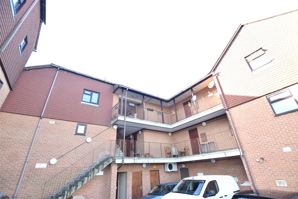 Property photo 1 of 5 Picture No. 02