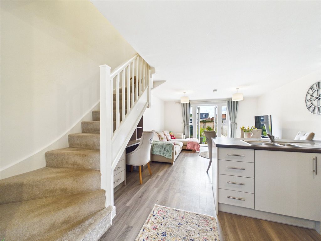 Property photo 2 of 13 Picture No. 12