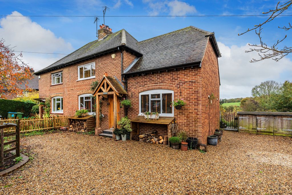 Property photo 1 of 25 43-High-Street-43