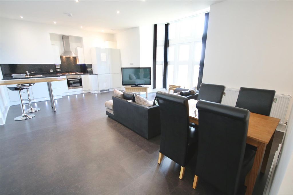 Property photo 1 of 10 Caya8Qocj0-Rl8Xsbwt8Zq.Jpg