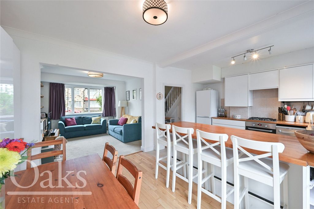 Property photo 3 of 12 Picture No. 05