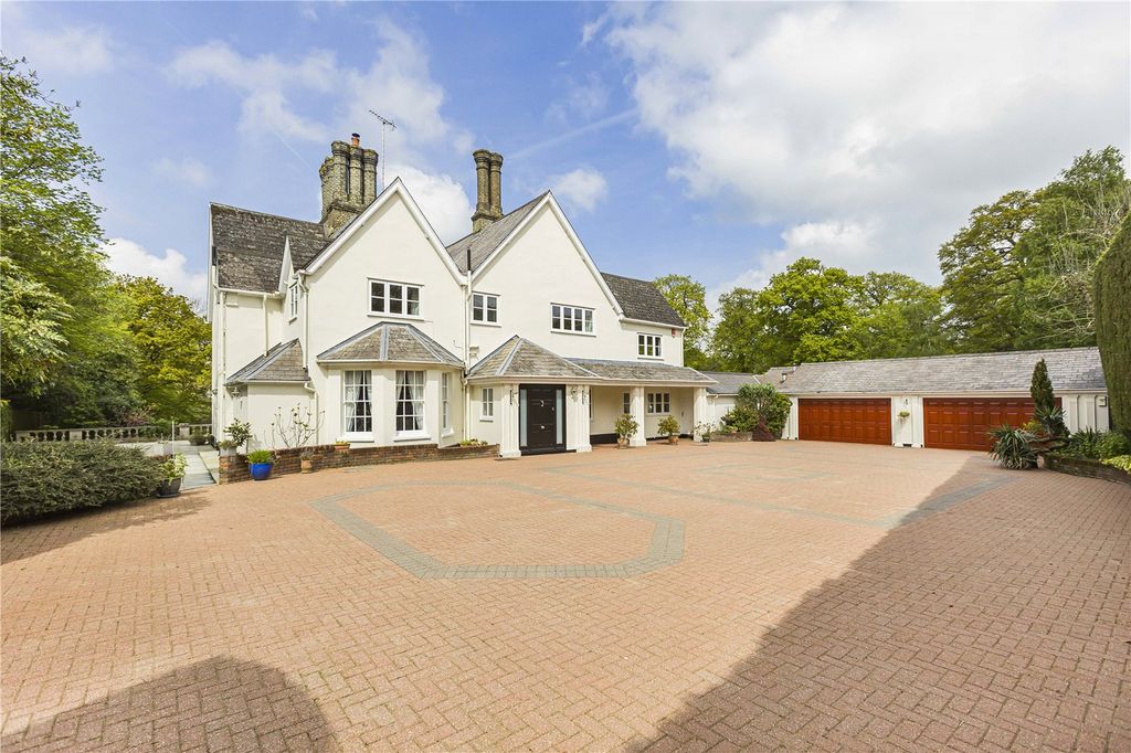Property photo 2 of 67 Picture No. 69