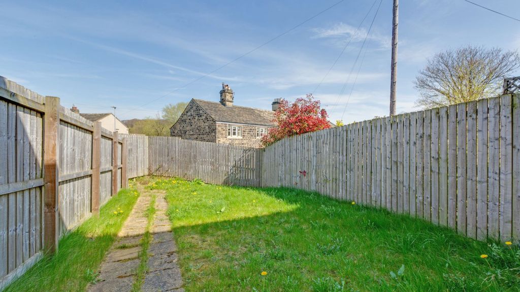 Property photo 3 of 15