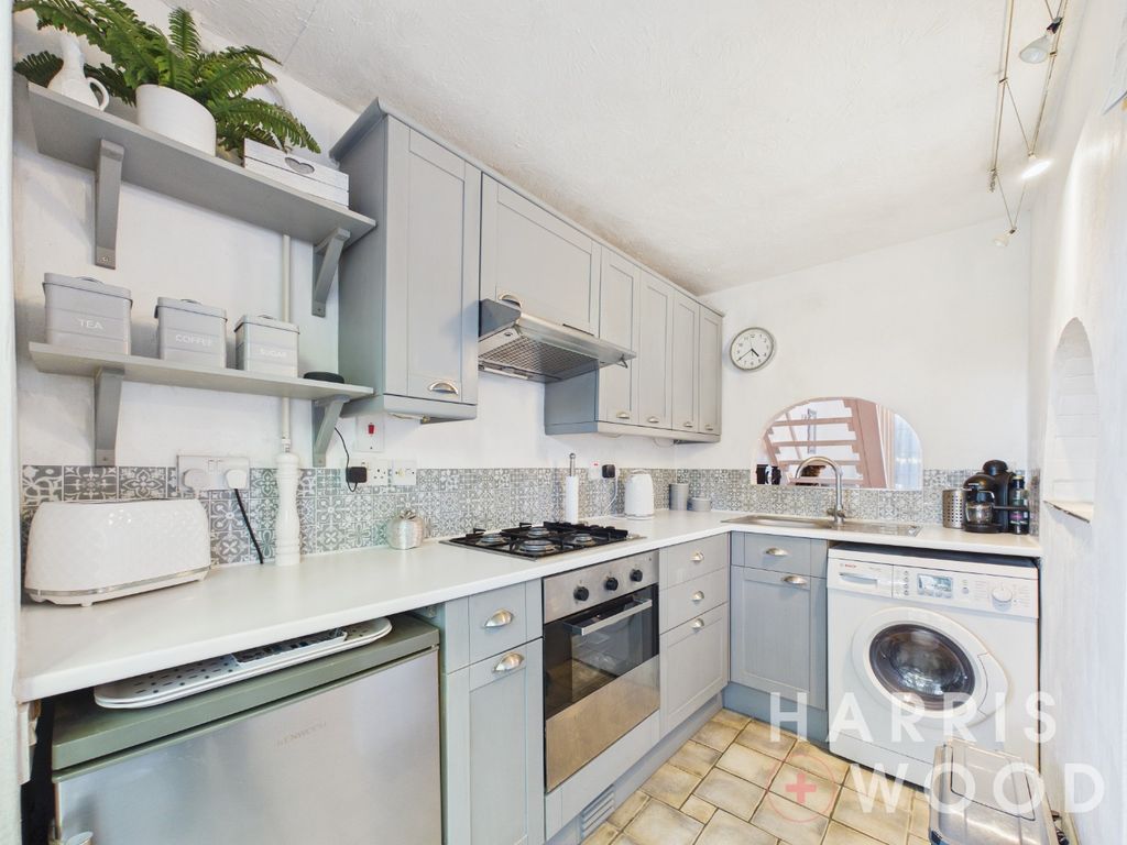 Property photo 3 of 14 5105225