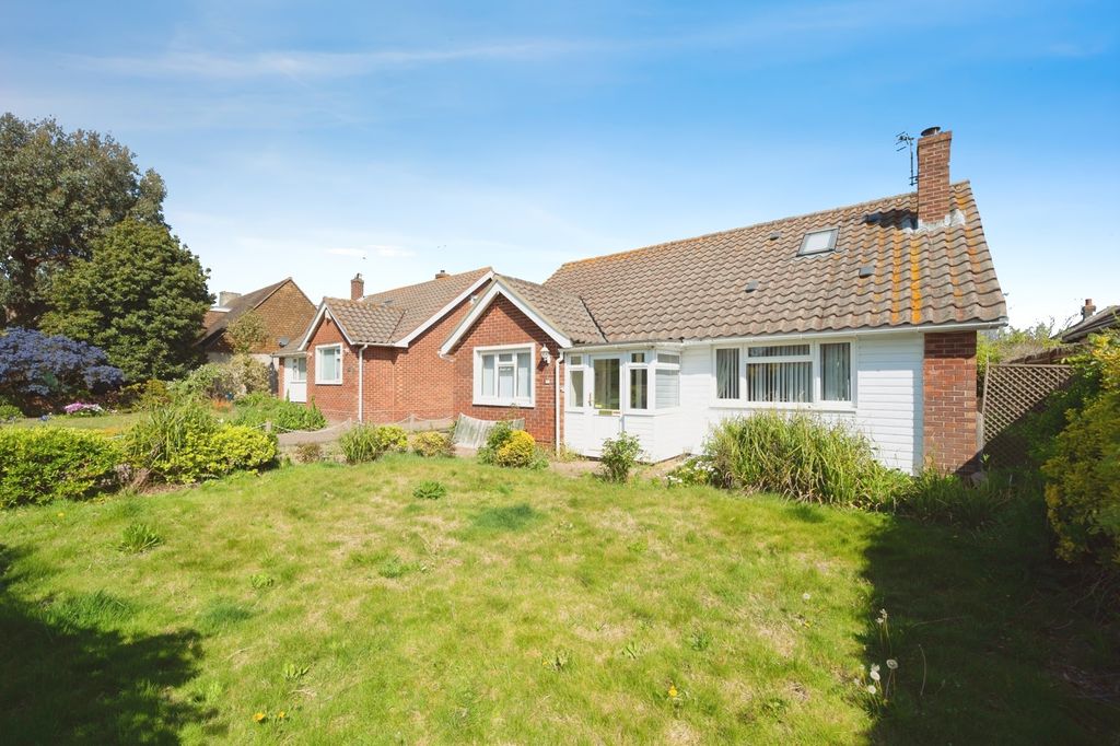 Property photo 1 of 17 Photo