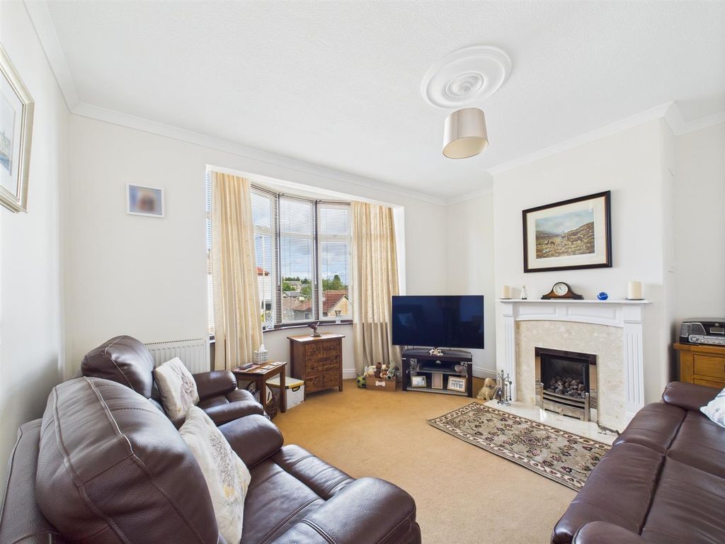 Property photo 2 of 16 Cam01486G0-Pr0812-Still003.Jpg