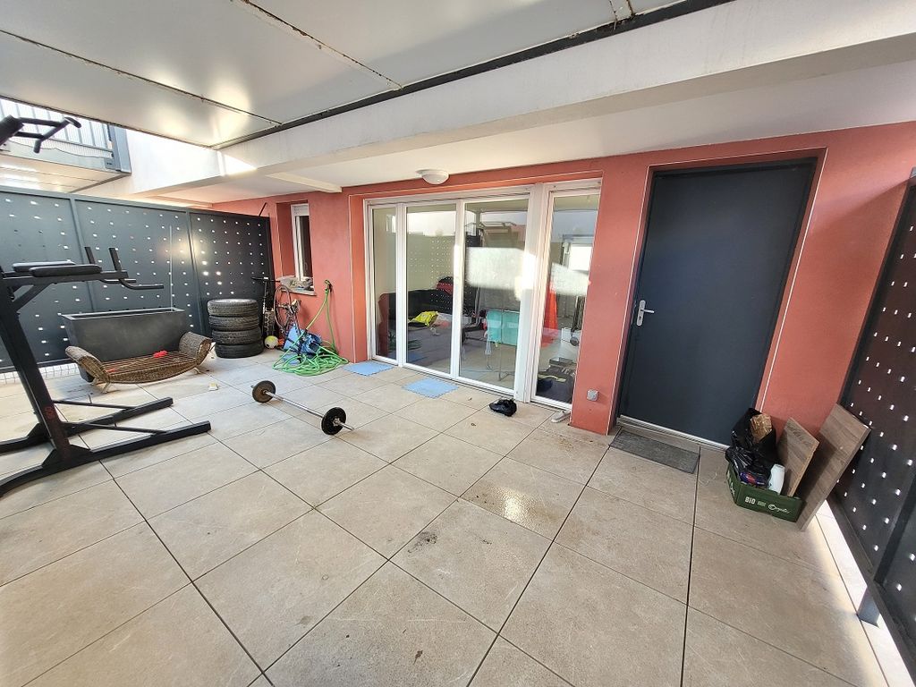 Property photo 2 of 7