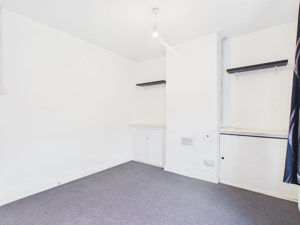 Property photo 3 of 12 Cam03062G0-Pr0259-Still001