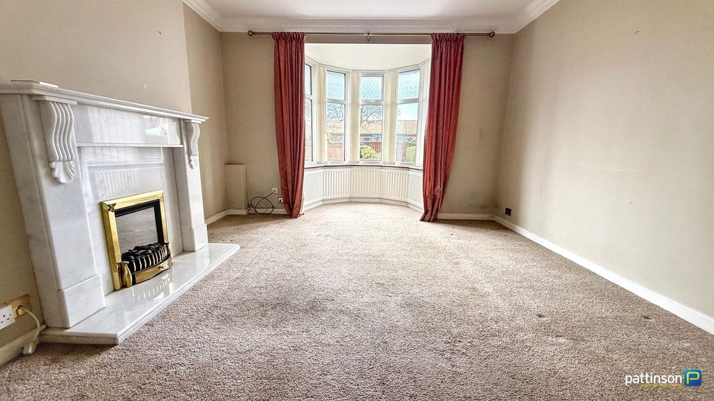 Property photo 2 of 26