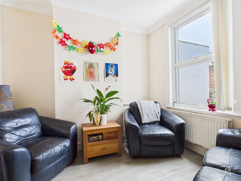 Property photo 2 of 12 Photo 11