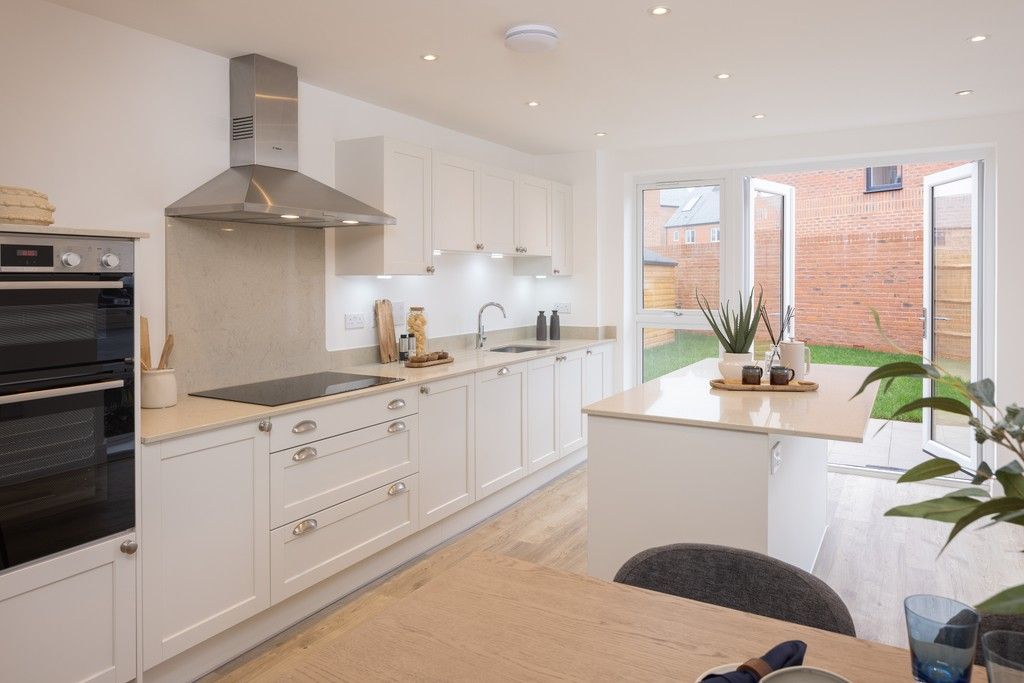 Property photo 2 of 12 Kings Barton At The Green