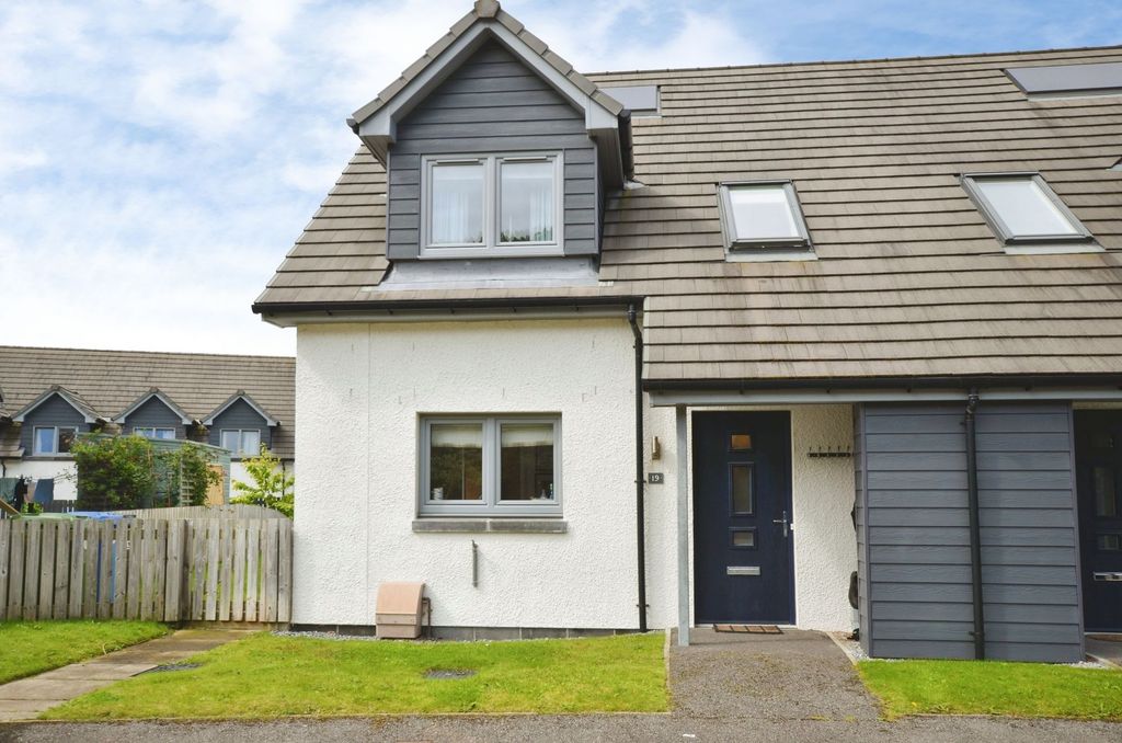 Property photo 1 of 19