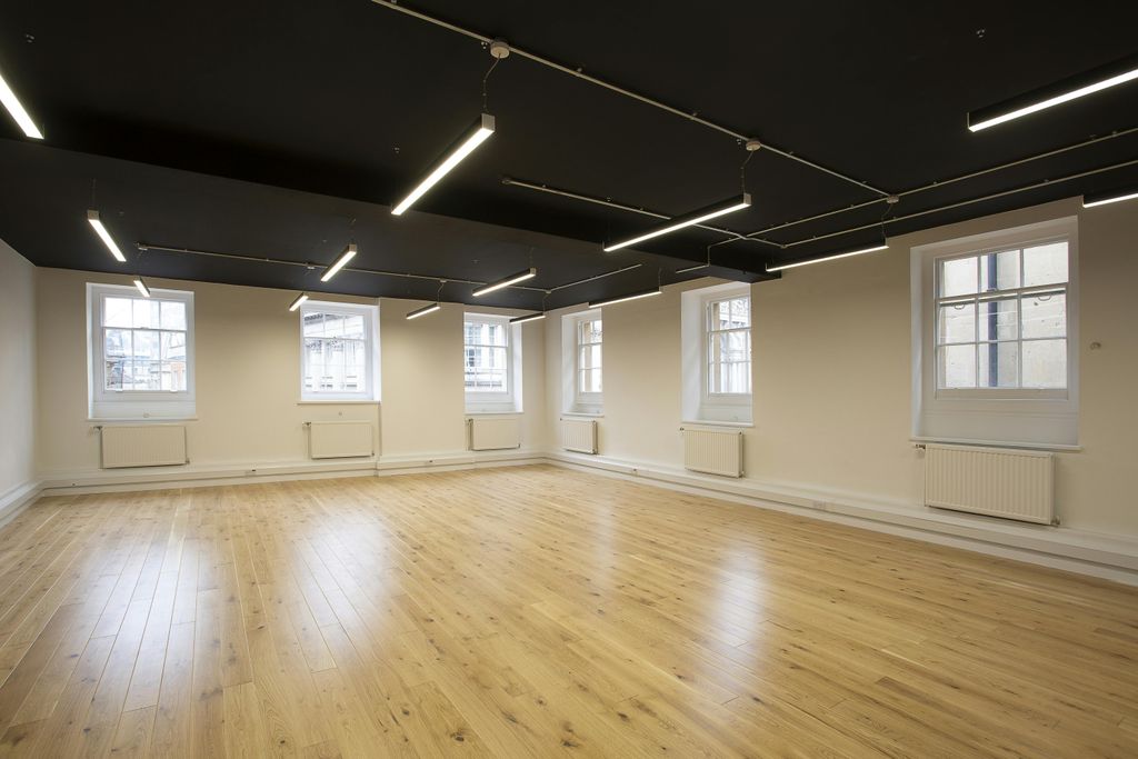 Property photo 2 of 21 48 Corn Street  2nd Floor View1.Jpg