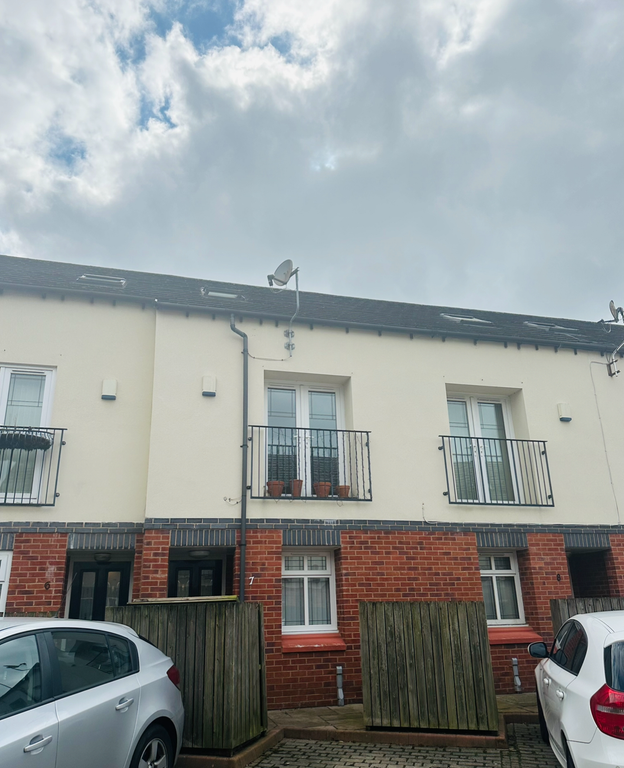 Property photo 1 of 7