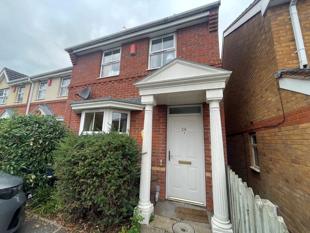 Property photo 1 of 12