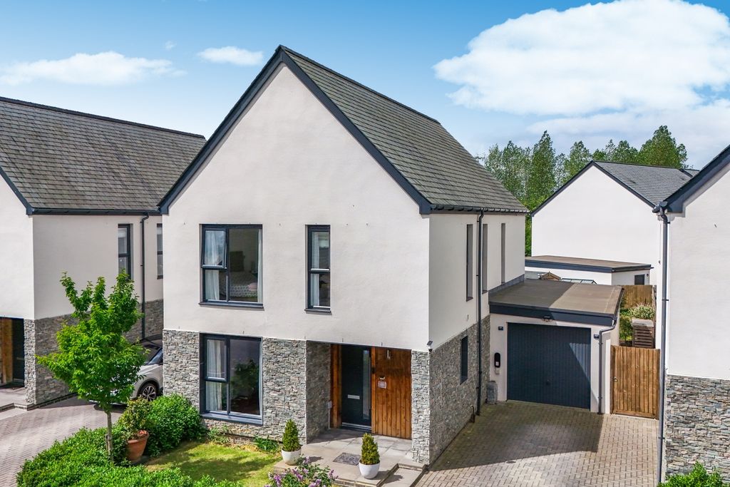 Property photo 1 of 23 1455989 (1)
