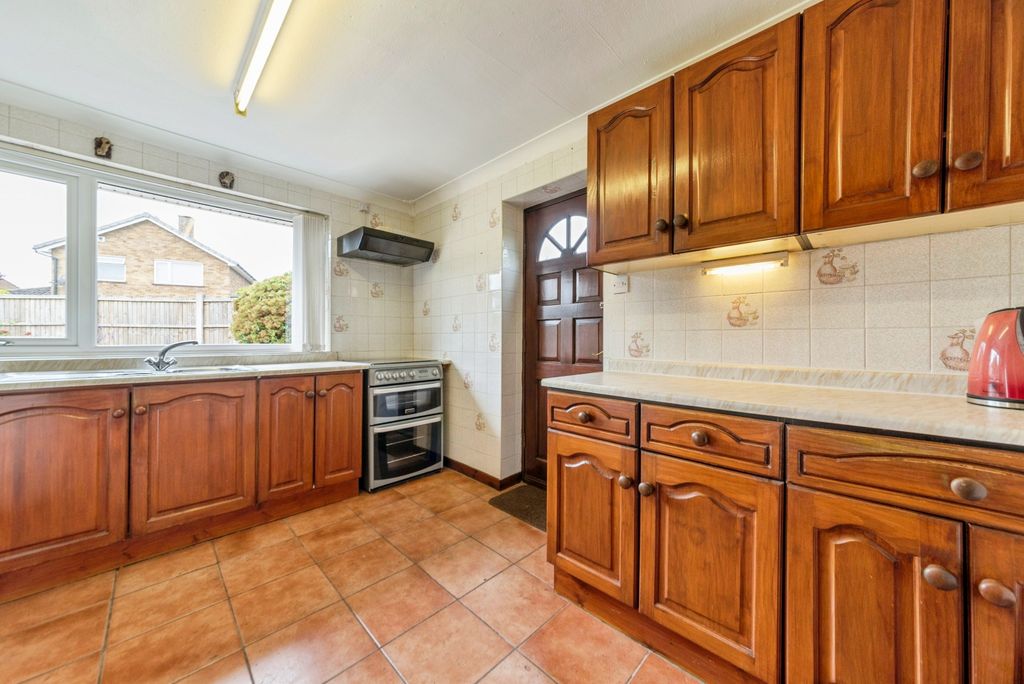 Property photo 2 of 13
