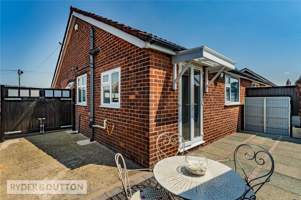 Property photo 3 of 27 Picture No. 21