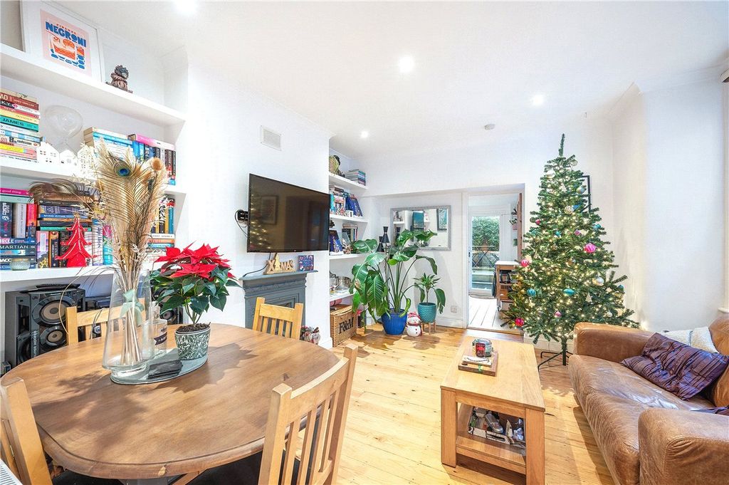 Property photo 2 of 13 Reception