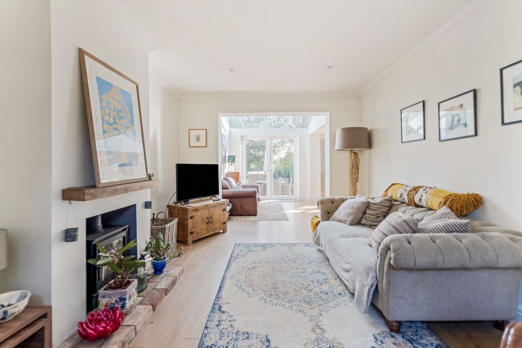 Property photo 3 of 23 Living Room 1