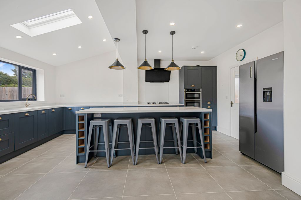 Property photo 1 of 36 Kitchen/ Diner
