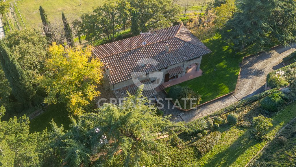 Property photo 3 of 78