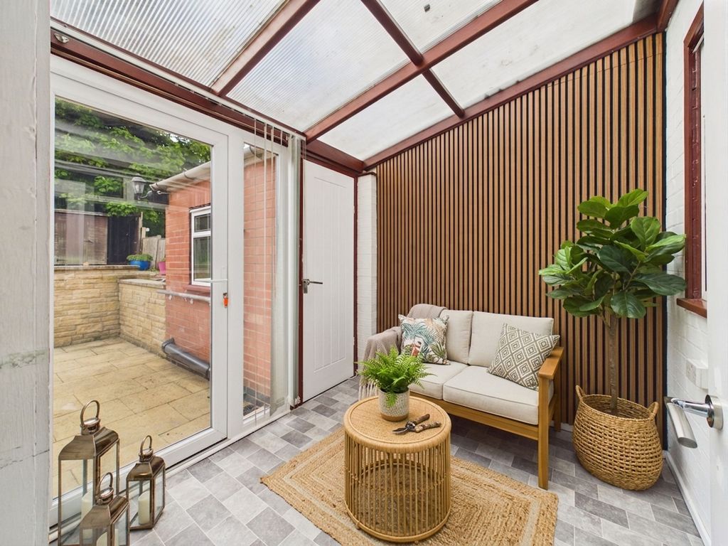 Property photo 3 of 24 Conservatory (Virtually Furnished)