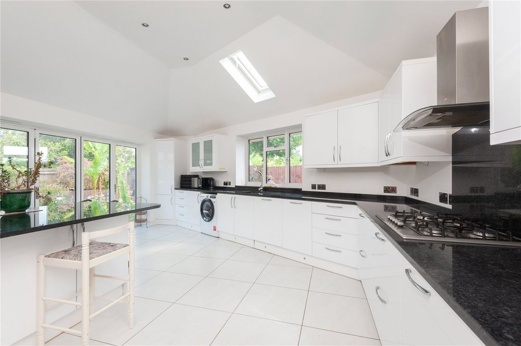 Property photo 1 of 15 Kitchen