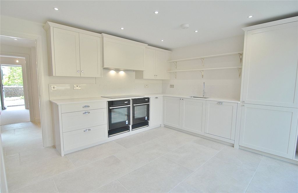 Property photo 3 of 17 Picture No. 07