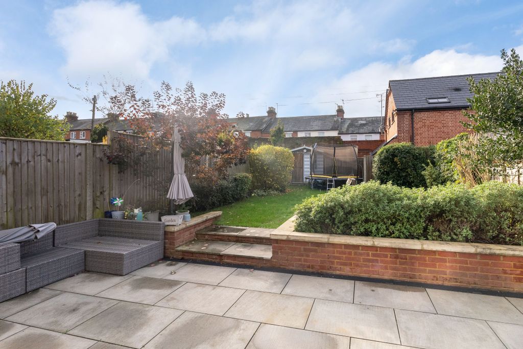 Property photo 3 of 20